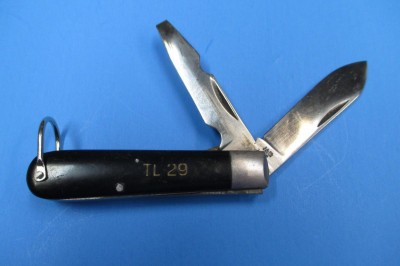 WW2 KABAR TL29 RARE I.C. Co. front1.jpg