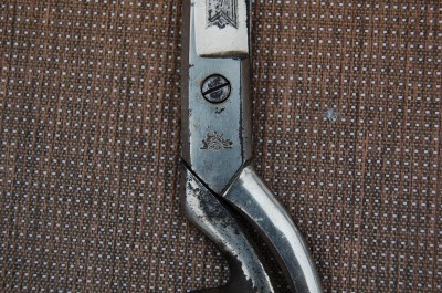 eye brand scissors 003.JPG