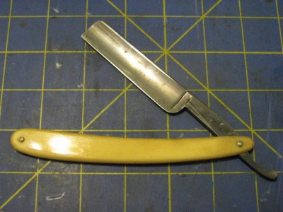 RazorStuffMachinistsBox3 010.jpg
