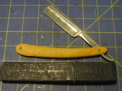 RazorStuffMachinistsBox3 213.jpg