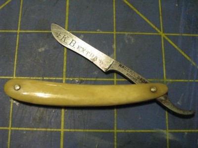 RazorStuffMachinistsBox3 281.jpg