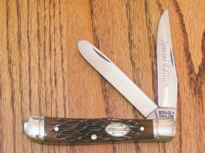 LTD  296 TRAPPER AMBER JIGGED BONE.jpg