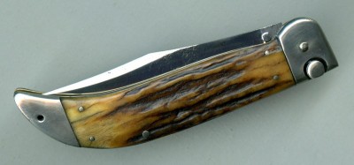 KA-BAR Grizzly closed front.jpg
