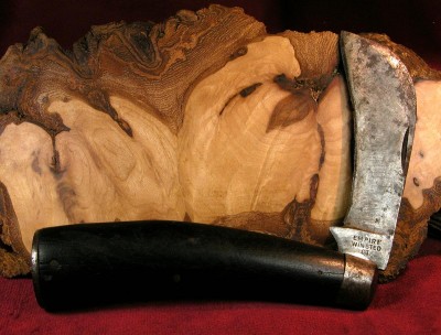 Empire Hawkbill Blade Open.jpg