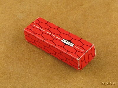 box1.jpg