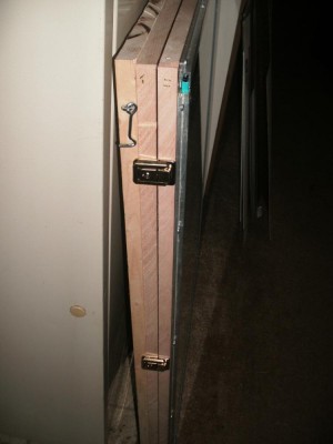 5. HARDWARE.jpg