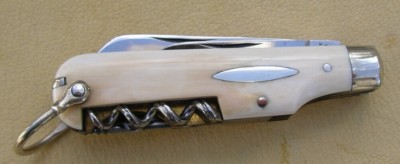 My best knife.<br /><br />kj