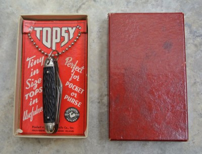 Knife package Topsy (1800x1371).jpg