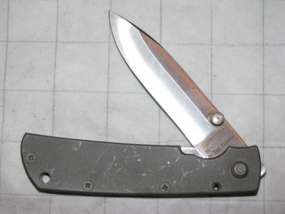 BenchMadeTakFukuta1.jpg