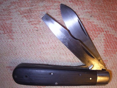 CAMILLUS TL-29 4-line wood 01.jpg