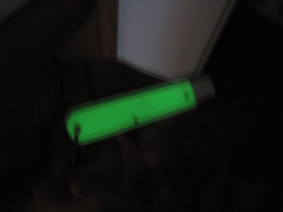 colonial usa glow in dark knife zombie killer.JPG