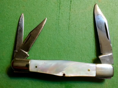 Case Bradford 8383, mark side