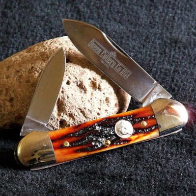 Queen Amber Honey Stag Bone.jpg