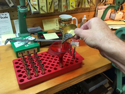 Loading 270 WIN for deer season (2).JPG