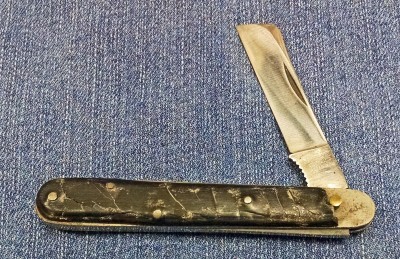 Schrade Cut Co before a.jpg