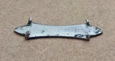 Camillus Streamline shield with prongs.jpg