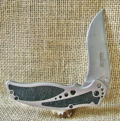 Kershaw Storm II 1475 Feb '05 - Mark Open.JPG