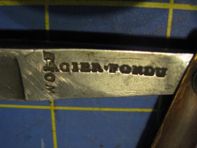 WolfAcierFonduRazor-w-Case&Strop-19.50 003.jpg
