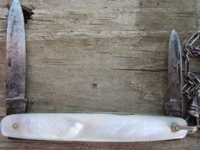knife sale 004.JPG