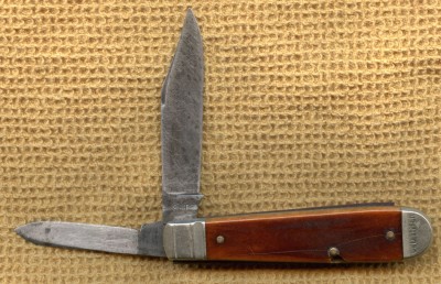 Schrade 2OT cracked rear.jpg