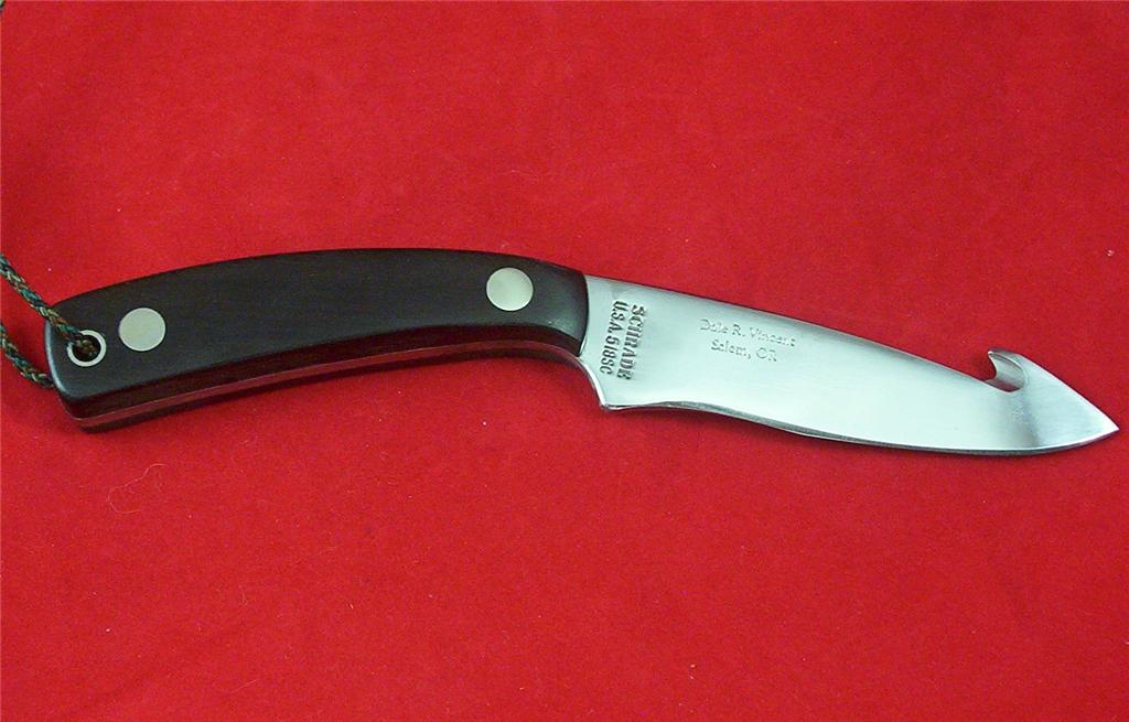 Close up of the Schrade 518 in ebony.