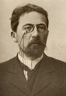 330px-Chekhov_1903_ArM.jpg
