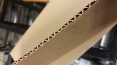 Cut lids off a few boxes cleanly, no snags