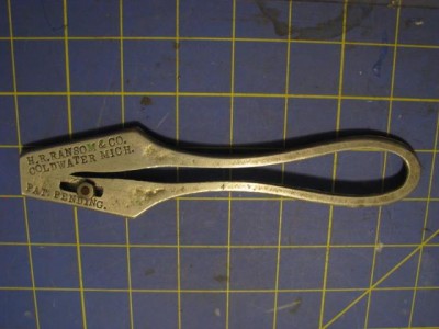 H.R.Ransom&Co.ColdwaterMichKnifeSharpener1.JPG