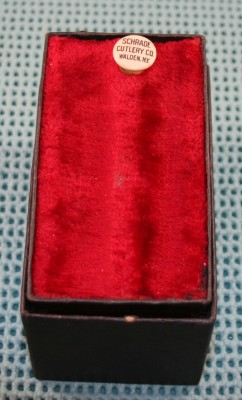 Schrade1.jpg