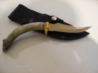 One of my recent stag handle attempts.
