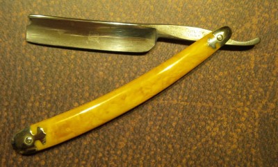 Terrier Razor 2.jpg