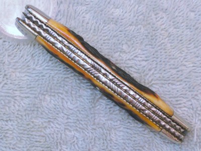 7. BOTTOM CLOSED.JPG