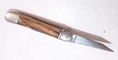 Leverlock Pocket Knife 3 of 7.jpg