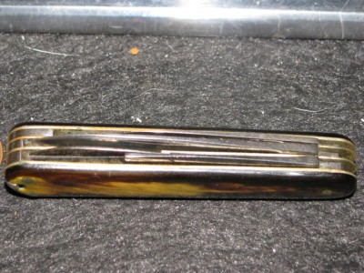 MultiBladeHornHandleKnives2016 005.jpg