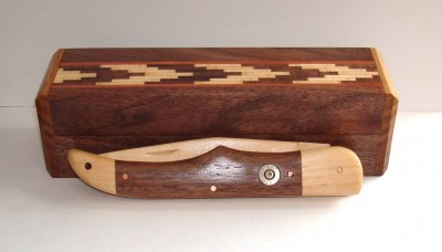 large knife 001.jpg