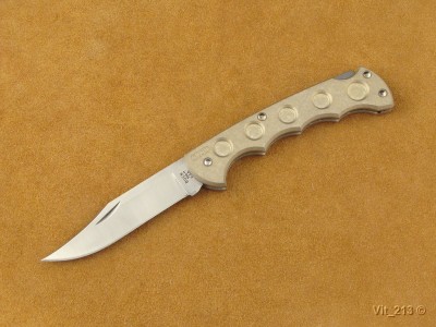 Buck 560 XLT-Ti Crystal.jpg