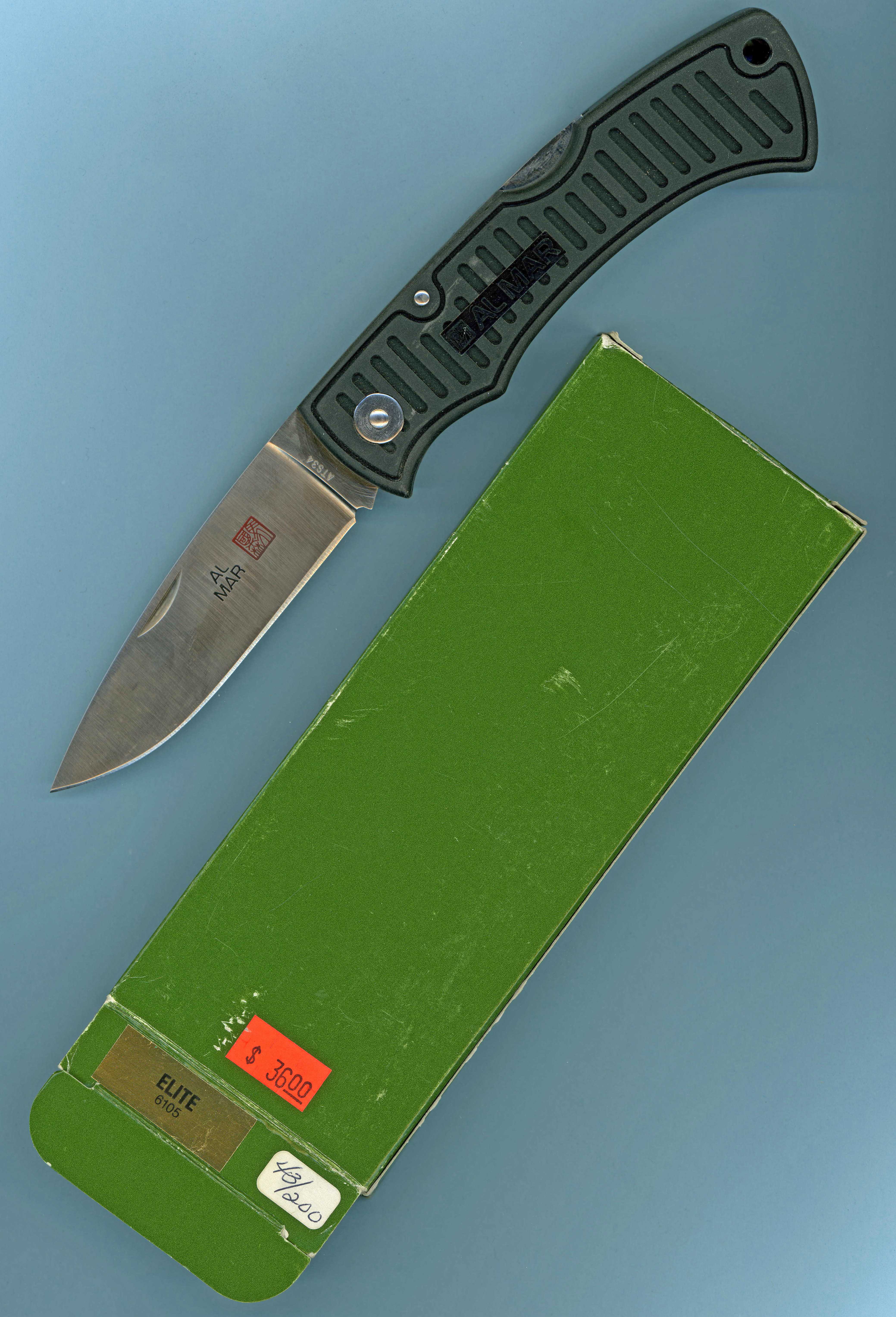 This is the later Air Weight Elite. This is number 43 of the first 200 made. Friends and special customers of Al's had the right of first refusal on all newly released knives with their number. My number was 42. I wish I could have bought every 43 that wa