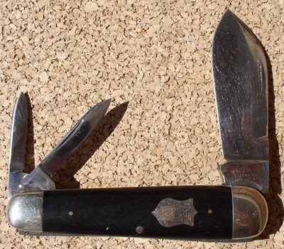 Terrier Jumbo Whittler 1.jpg