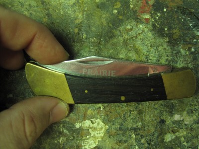 Etch didn't come out as well as I would have liked in the photo just sitting on the workbench so had to use my sausage fingers to give a better angle.