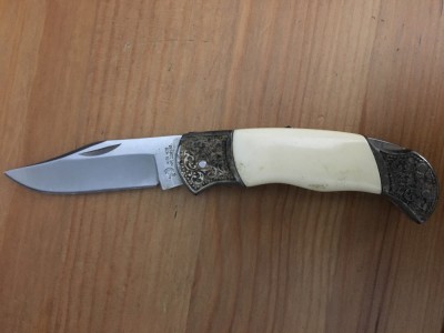 Knife.jpg