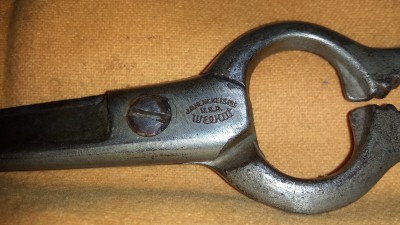 Henckels - Welkut Scissors (4).jpg