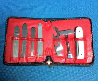 VINTAGE POCKET 7 TOOL KIT CAN OPENER KNIFE SAW SCREWDRIVER HUMMER MADE IN JAPAN.jpg