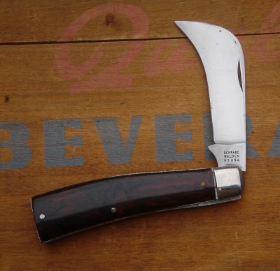 Schrade Walden 186 Hawkbill mark side 2.jpg