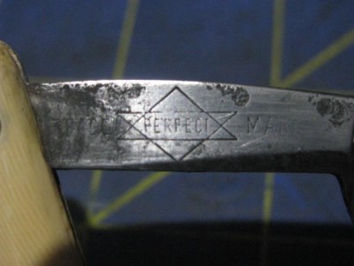 R.H.Whitney&Co.PerfectRazor$12 005.jpg