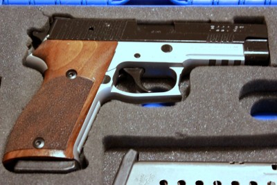 Sig Sauer Ernest Langdon Model, P220, 45ACP, 10-13-18.JPG