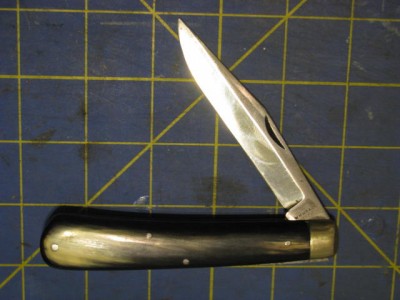 W.H.WraggHornHandledFolder-2017 001.jpg