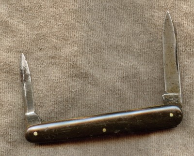 Ulster sleeveboard pen- horn.jpg