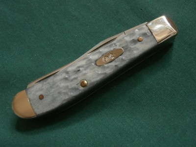 2010 CASE 6207 Jigged Gray Bone Mini Trapper