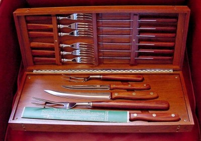 Robeson Knife Set.jpg