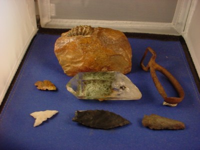Treasures or Junk 002.jpg